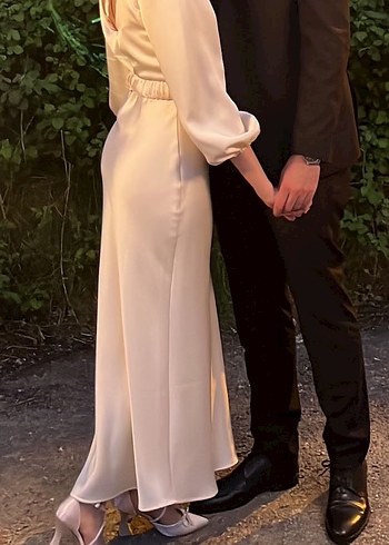 Beyaz Midi Uzun Kollu Klasik Düğün Elbisesi - Görsel 3