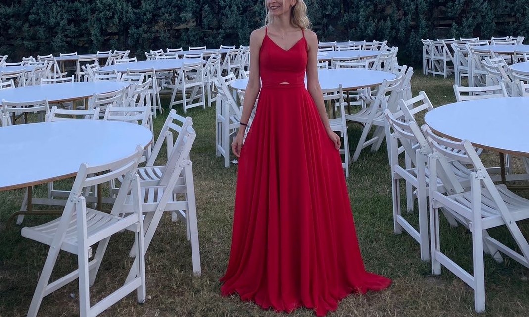 Kırmızı Uzun V Yaka Abiye Elbise - Görsel 2