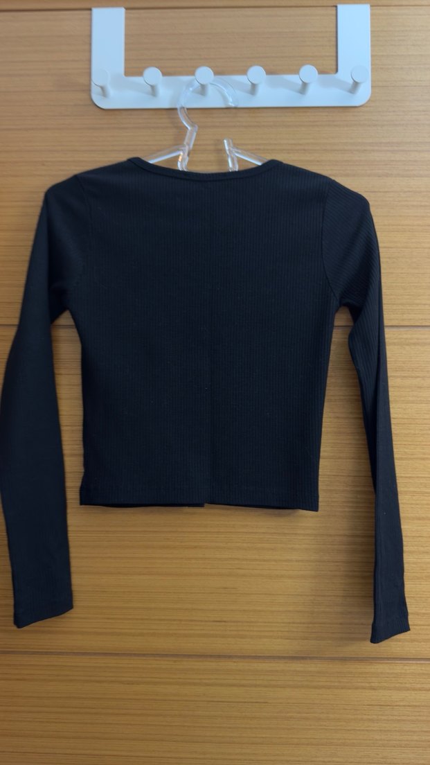 Siyah uzun kollu bluz - Görsel 2