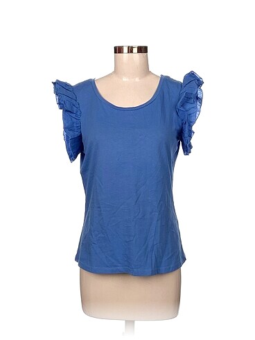 H&M T-shirt %70 İndirimli.