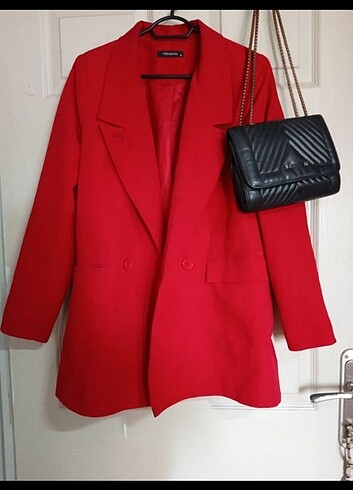 Kırmızı blazer ceket ????