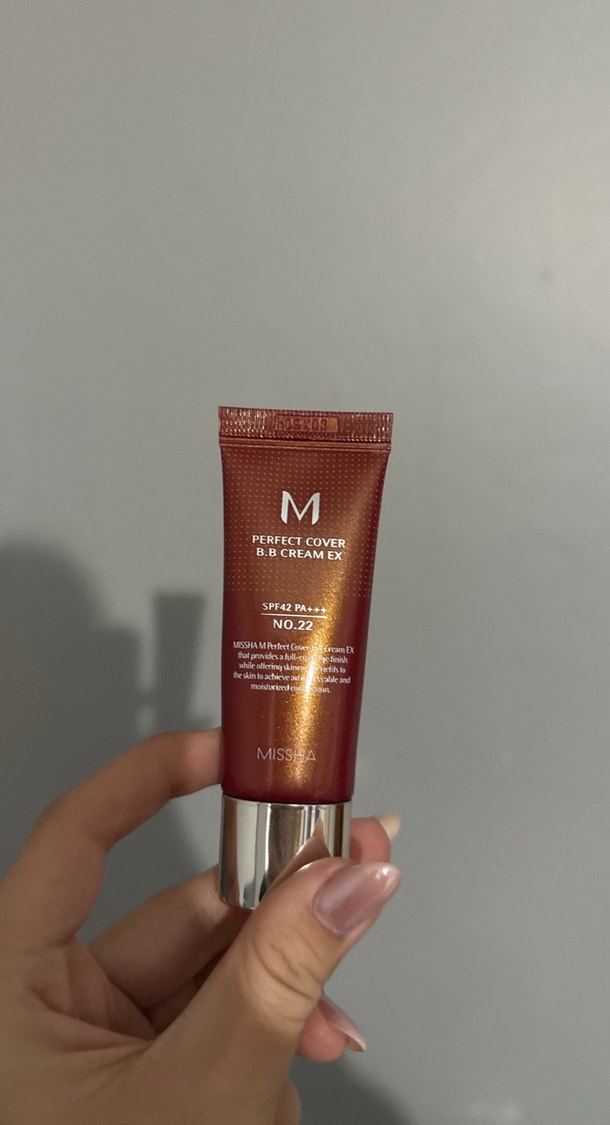 MISSHA No.22 Parlak Bej BB Krem - Görsel 2