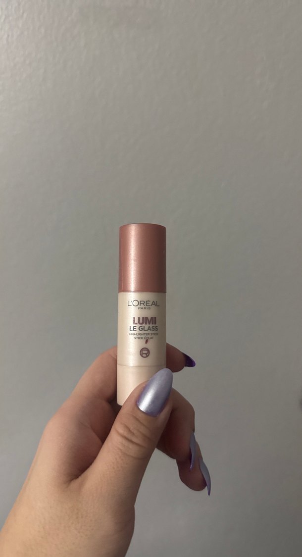 L'Oréal Açık Bej Aydınlatıcı Stick - Görsel 2