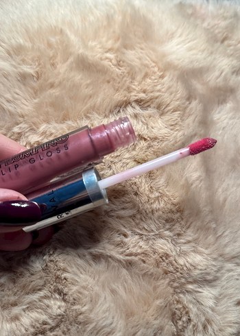 Parlak Pembe Dolgunlaştırıcı Dudak Parlatıcısı Rival - Görsel 3