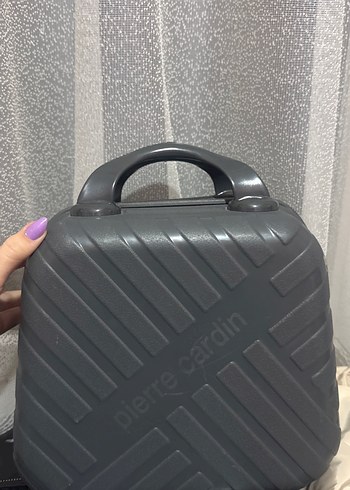 Pierre Cardin Gri Fermuarli Makyaj Cantasi Valiz