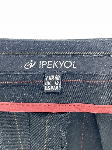 40 Beden siyah Renk ipekyol Kumaş Pantolon %70 İndirimli.
