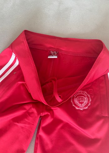 Kırmızı Parlak Kadın Eşofman Altı - Görsel 3