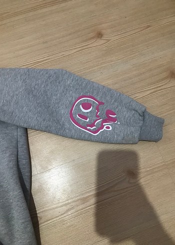 m Beden Kapüşonlu Gri Sweatshirt