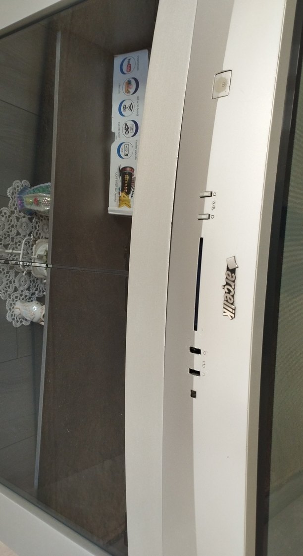 Gri Renkli televizyon - Görsel 2