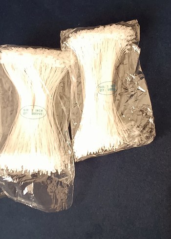 Minimalist kilitli etiket plastiği - Görsel 6