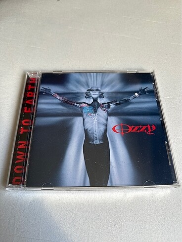 Ozzy Osbourne - Down To Earth