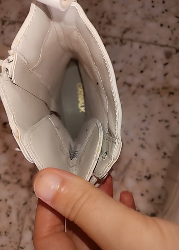 Krem Deri Bağcıklı Platform Topuklu Kadın Bot - Görsel 5