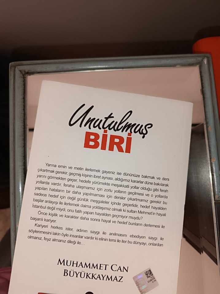 Unutulmuş Biri - Muhammet Can Büyükkaymaz - Görsel 2