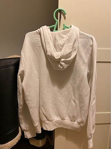 m Beden beyaz Renk H&M Sweatshirt