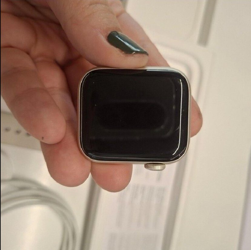 Apple Watch SE 40mm
Bej Akıllı Saat ve Aksesuarları - Görsel 2