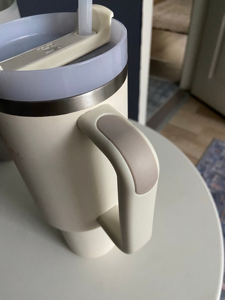 ORIJINAL Stanley Quancher Pipetli Termos 1.18L Krem - Görsel 4