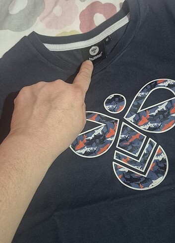 Hummel tshirt