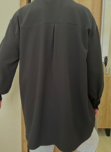 40 Beden siyah Renk Lc Waikiki gömlek