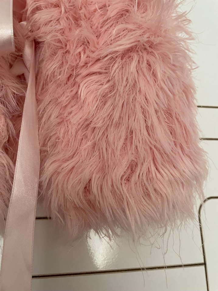 Kız Çocuk Pembe Kürk Yelek - Görsel 5