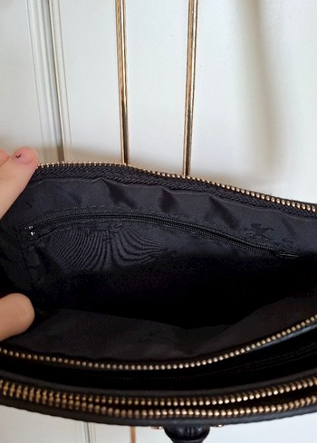 Parlak Siyah Deri Kadın Çanta - Görsel 8