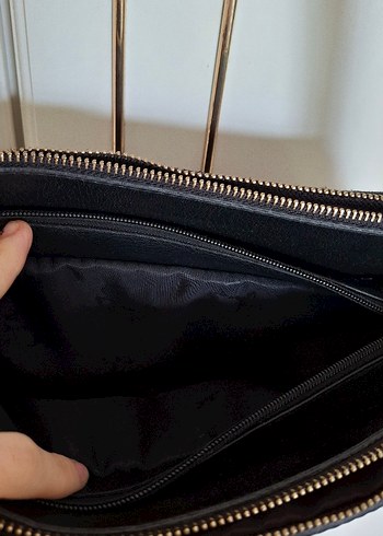 Parlak Siyah Deri Kadın Çanta - Görsel 7