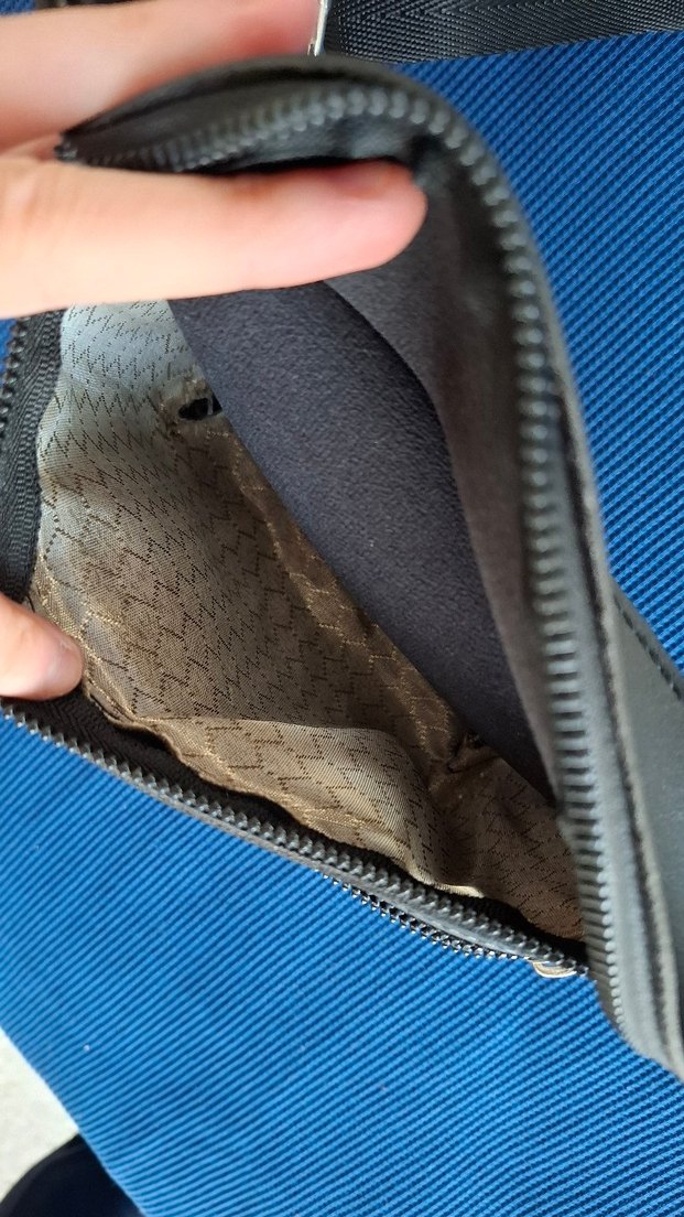 Siyah Deri Kemerli Zincirli Kadın Çapraz Çanta - Görsel 3