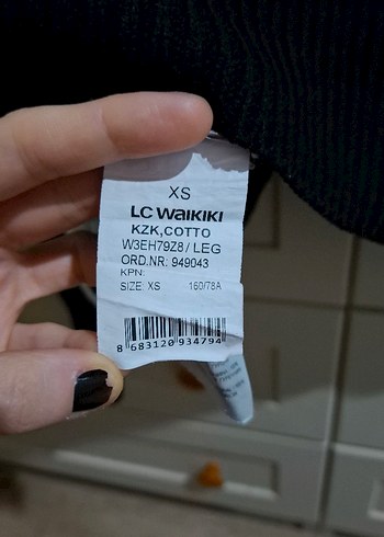 Siyah Beyaz Çizgili Triko Kazak - Görsel 5