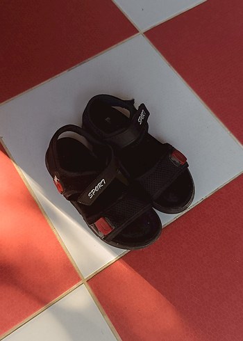 LC Waikiki Siyah Cocuk Sandaleti Rahat Ve Sik Yazlik Model