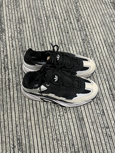 Adidas nite ball 41 numaran