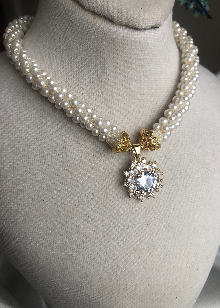 Özel günlerde kullanılabilecek kolye seti - Görsel 3