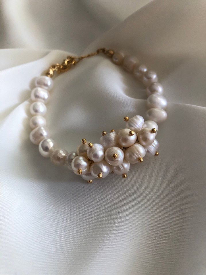 İnci ve Altın Detaylı Kadın Bileklik - Görsel 3