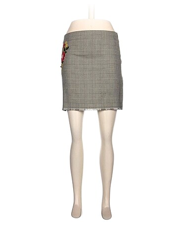 Bershka Mini Etek %70 İndirimli.