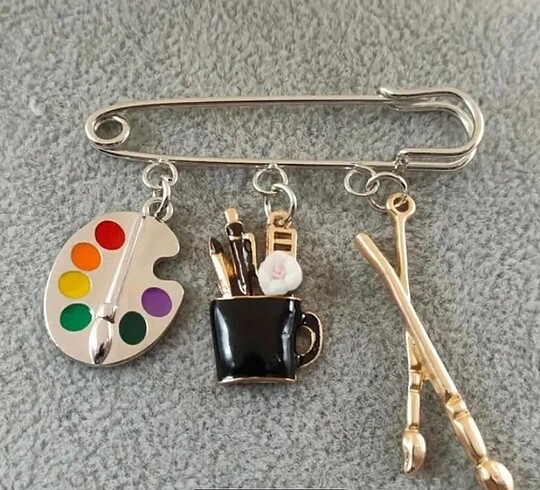 Beden çeşitli Renk Resim broş, pin