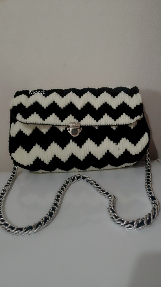 Zebra Desenli Örgü Kadın Çanta - Görsel 2