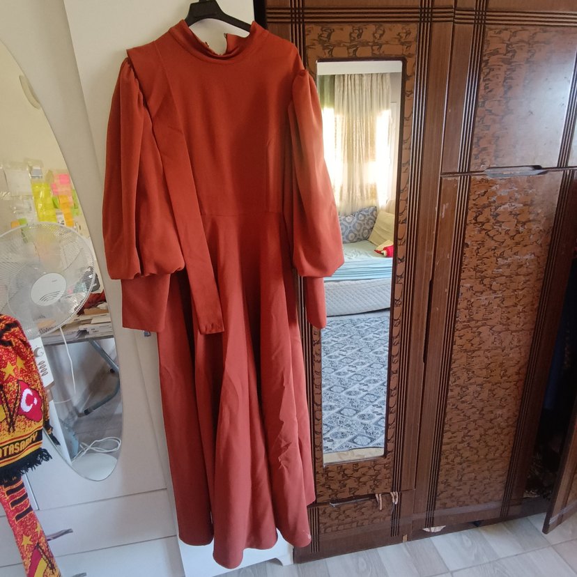 Bordo Uzun Kollu Düğmeli Kadın Elbise - Görsel 2