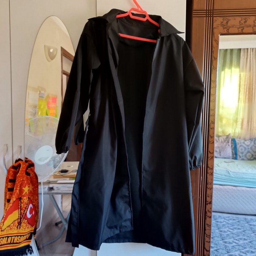 Siyah Gotik Uzun Kaban - Görsel 2