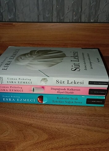Esra Ezmeci'nin kitapları 