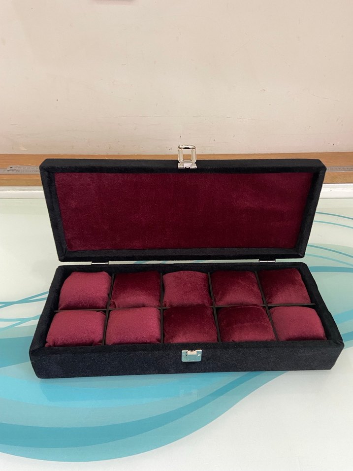 Bordo Kadife Takı ve Saat Kutusu - Görsel 2