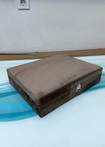 Kahverengi Kadife 24 Bölmeli Takı Kutusu - Görsel 4