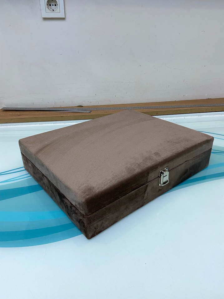 Kahverengi Kadife 24 Bölmeli Takı Kutusu - Görsel 4