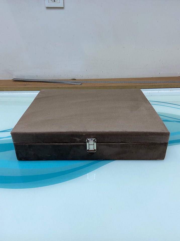 Kahverengi Kadife 24 Bölmeli Takı Kutusu - Görsel 3