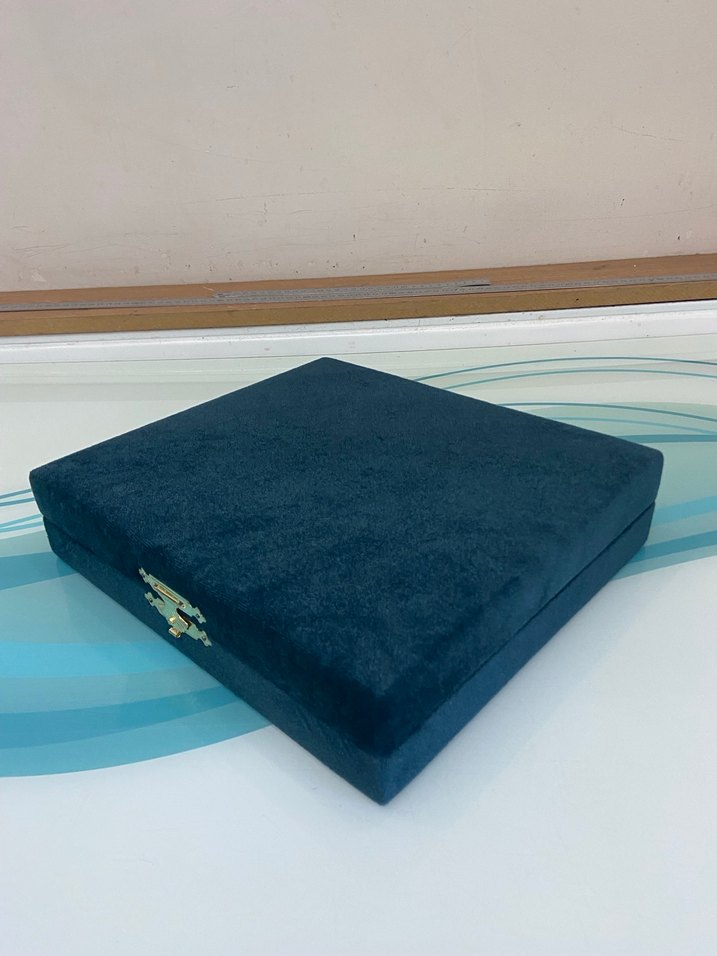 Koyu Kırmızı Kadın Düğmeli Kol Düğmeleri Seti - Görsel 4