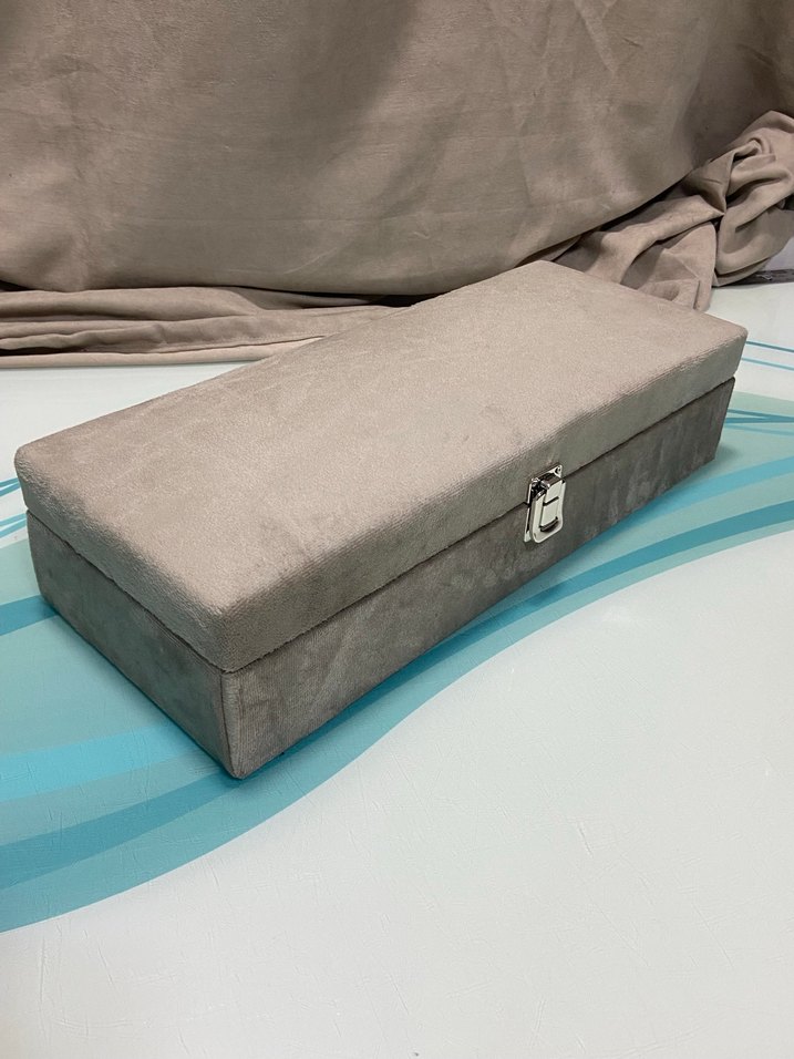 Gri Kadife Makyaj Düzenleyici Kutusu - Görsel 4