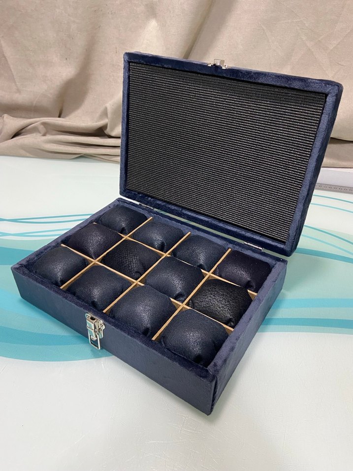 12 Bölmeli Lacivert Saat Kutusu - Görsel 2