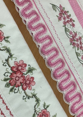 Çok Renkli Nakışlı Havlu Seti - Görsel 5