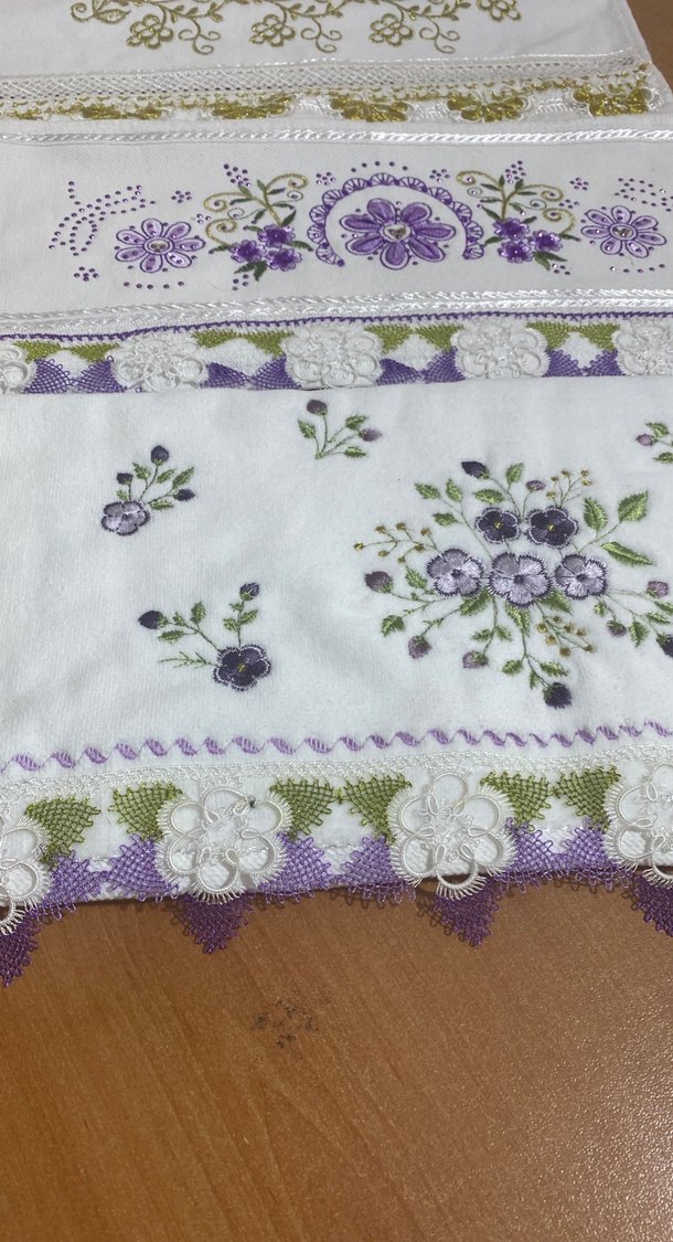 Nakışlı Çok Renkli Pastel Havlular - Görsel 2