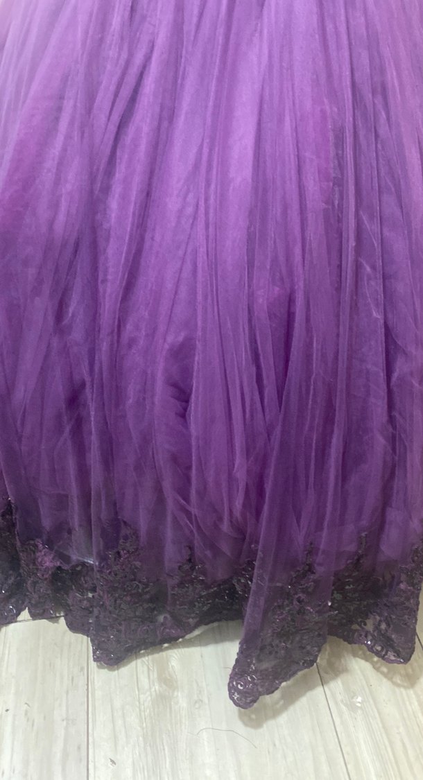 Mor Uzun Kollu İşlemeli Nişan Elbisesi - Görsel 3