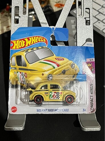 Hot Wheels ?60s Fiat 500D Modificado