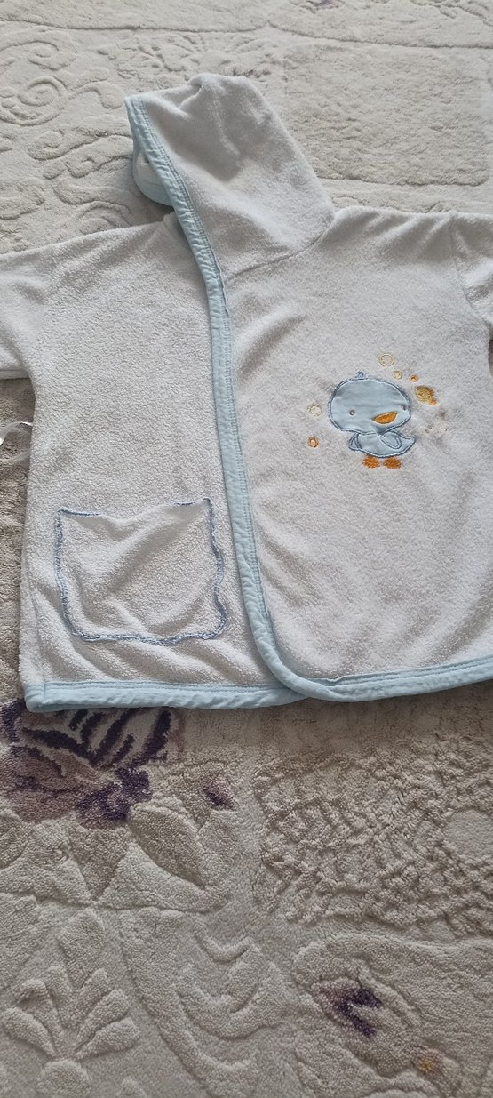 Nakışlı Erkek Çocuk Bornozu Gri - Görsel 2