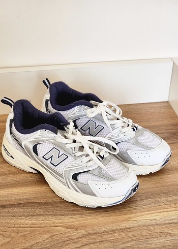 New Balance Retro Sehir Sneaker